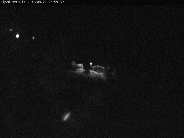 time-lapse frame, Alpe di Mera - Arrivo pista Baita e campo scuola webcam