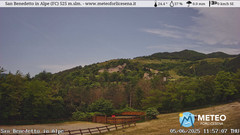 view from San Benedetto in Alpe on 2025-06-05