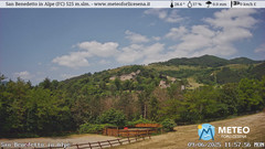view from San Benedetto in Alpe on 2025-06-09
