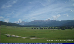 view from Pian Cansiglio - Casera Le Rotte on 2025-05-30