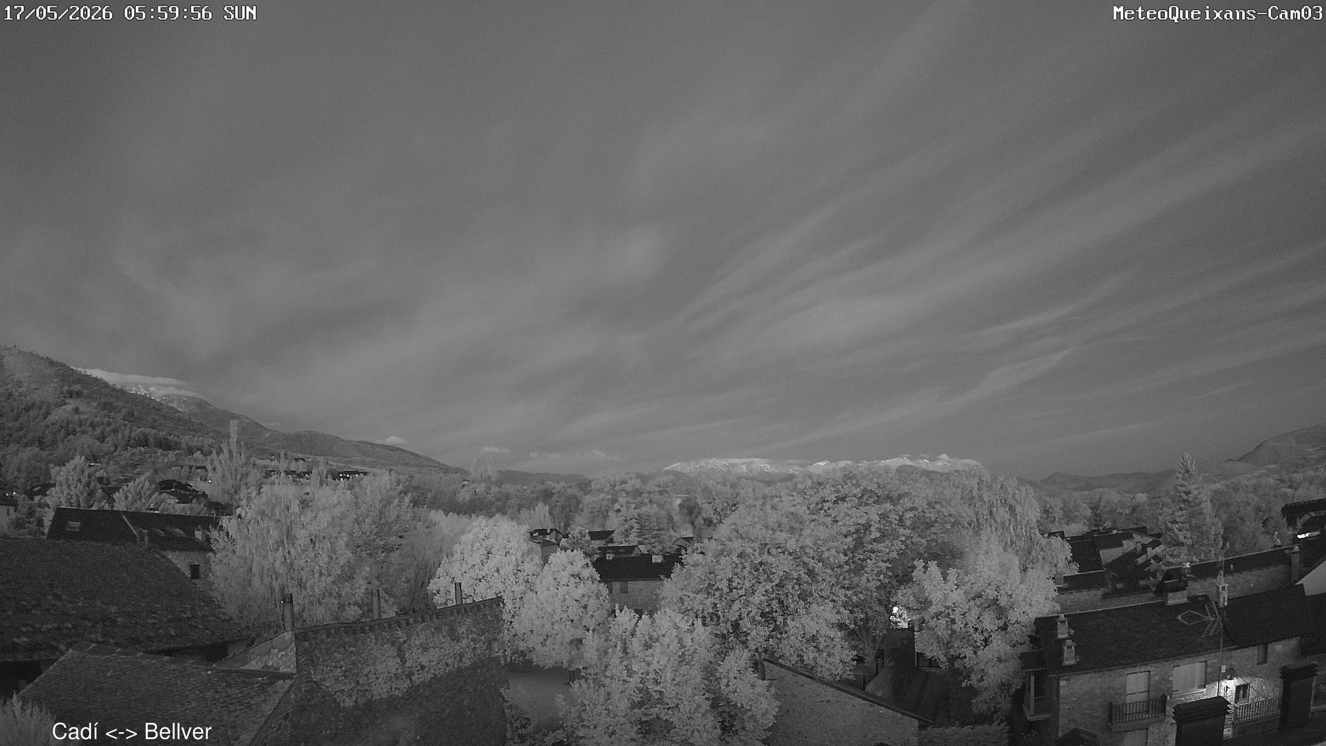 time-lapse frame, 2026-05-17 06:00-20:00 webcam