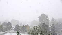 view from Louisville Flatirons time-lapse on 2026-04-17