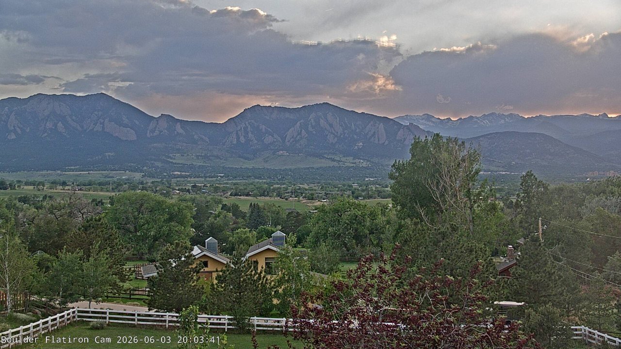 time-lapse frame, Louisville Flatirons time-lapse webcam