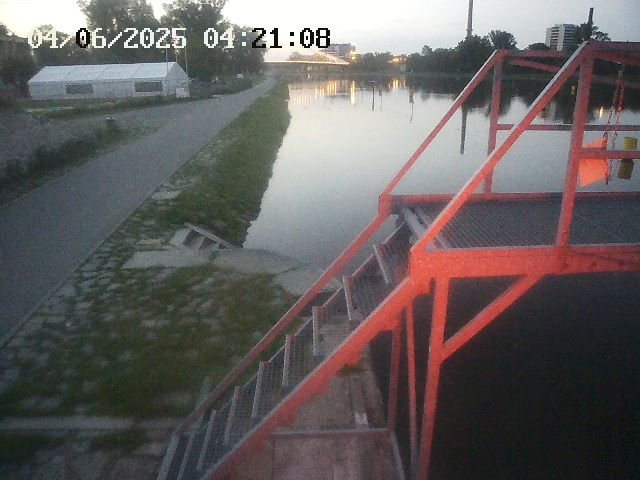time-lapse frame, Troja - Warm Up webcam