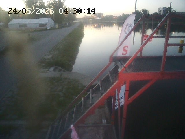 time-lapse frame, Troja - Warm Up webcam