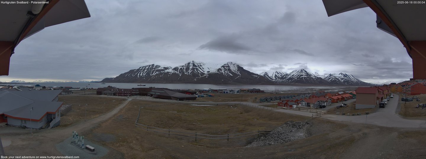 time-lapse frame, Hurtigruten Svalbard - Hiorthfjellet webcam