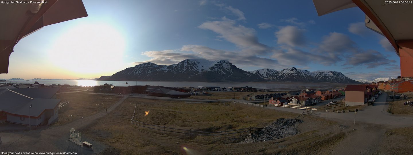 time-lapse frame, Hurtigruten Svalbard - Hiorthfjellet webcam