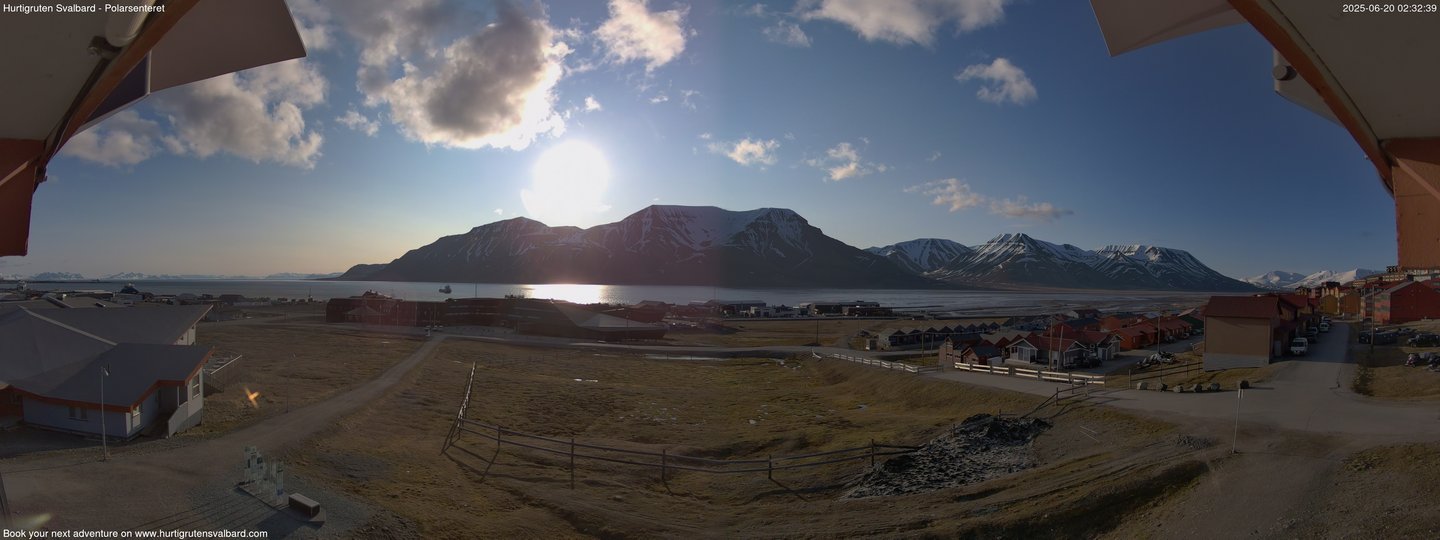 time-lapse frame, Hurtigruten Svalbard - Hiorthfjellet webcam
