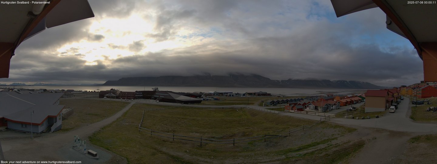 time-lapse frame, Hurtigruten Svalbard - Hiorthfjellet webcam