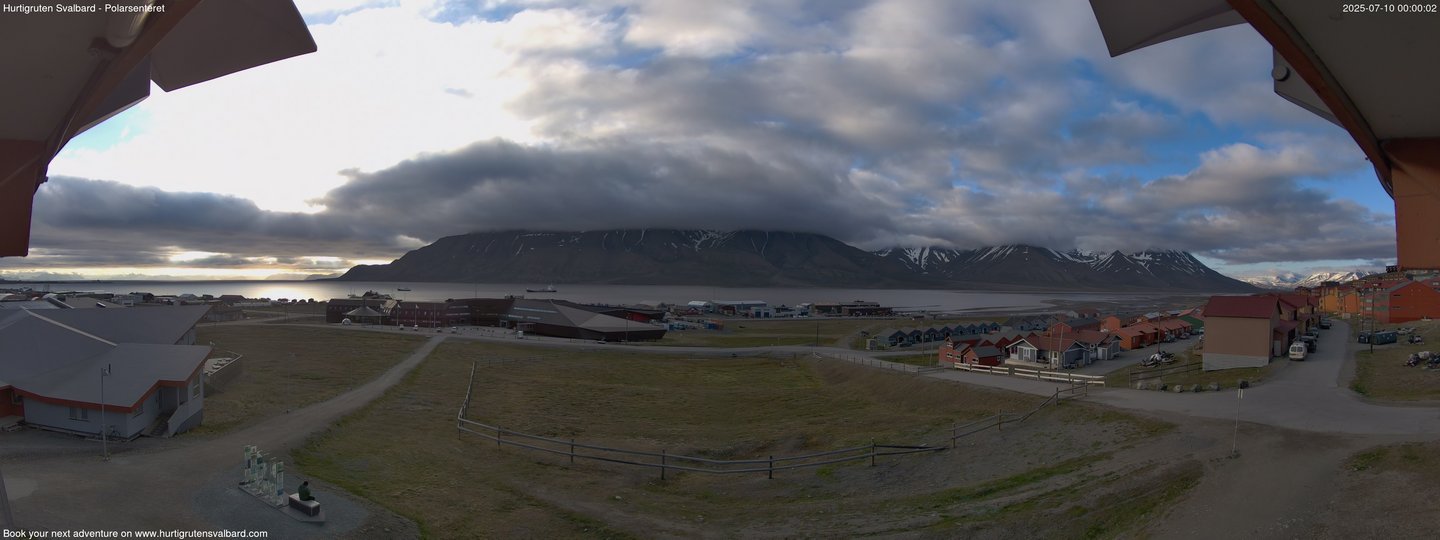 time-lapse frame, Hurtigruten Svalbard - Hiorthfjellet webcam