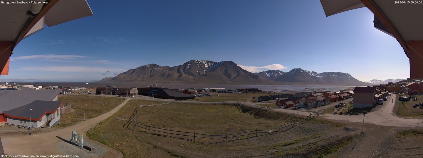 time-lapse frame, Hurtigruten Svalbard - Hiorthfjellet webcam
