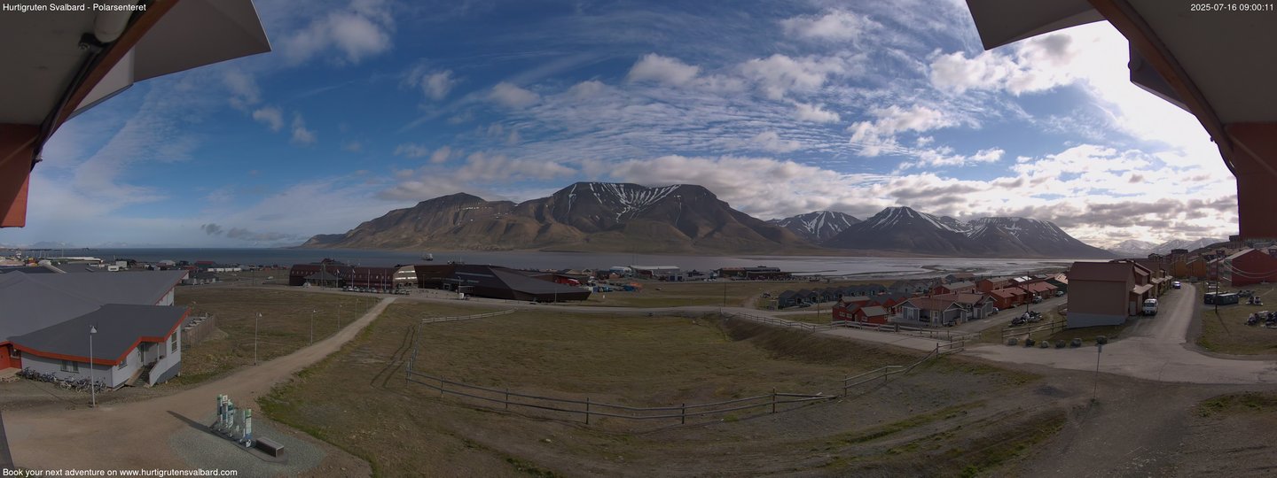 time-lapse frame, Hurtigruten Svalbard - Hiorthfjellet webcam