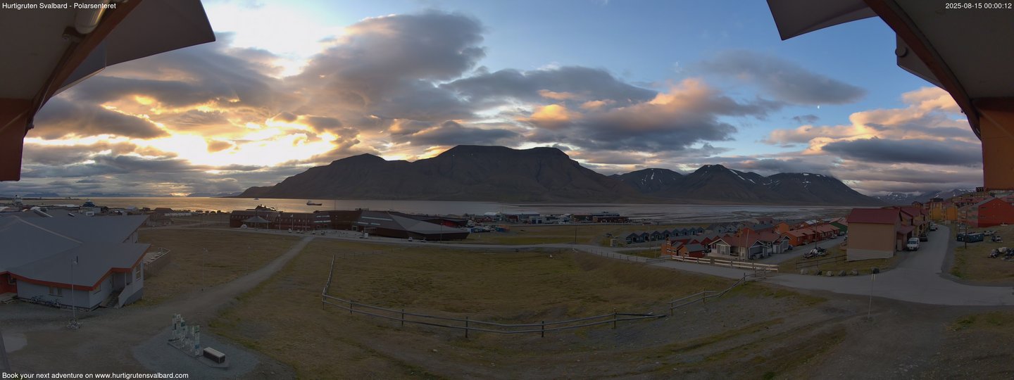 time-lapse frame, Hurtigruten Svalbard - Hiorthfjellet webcam