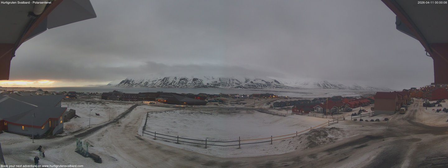 time-lapse frame, Hurtigruten Svalbard - Hiorthfjellet webcam