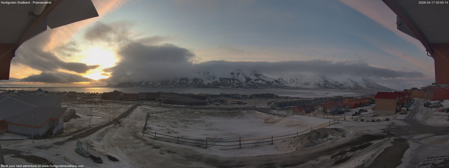 time-lapse frame, Hurtigruten Svalbard - Hiorthfjellet webcam