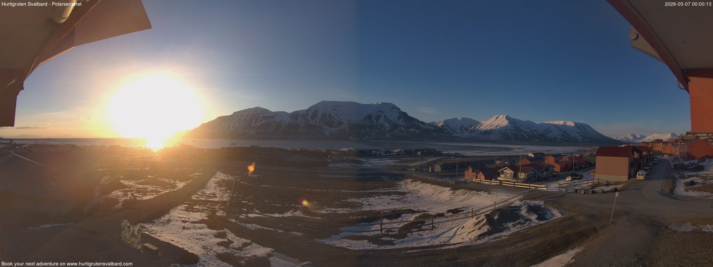 time-lapse frame, Hurtigruten Svalbard - Hiorthfjellet webcam