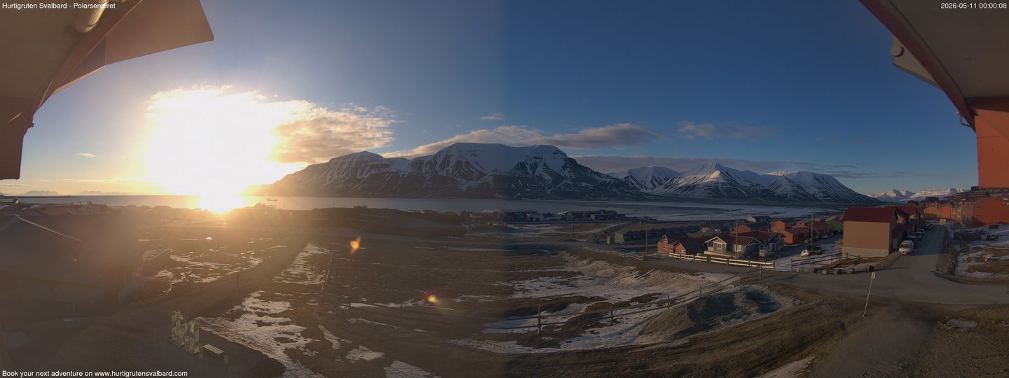 time-lapse frame, Hurtigruten Svalbard - Hiorthfjellet webcam