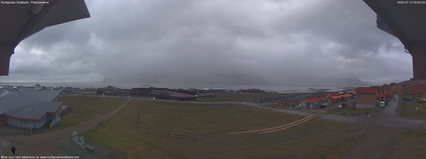 Hurtigruten Svalbard - Hiorthfjellet webcam time-lapse frame, Hurtigruten Svalbard - Hiorthfjellet webcam