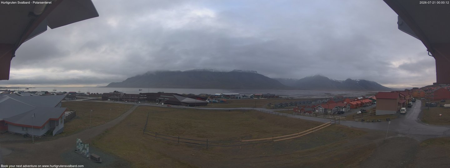 Hurtigruten Svalbard - Hiorthfjellet webcam time-lapse frame, Hurtigruten Svalbard - Hiorthfjellet webcam