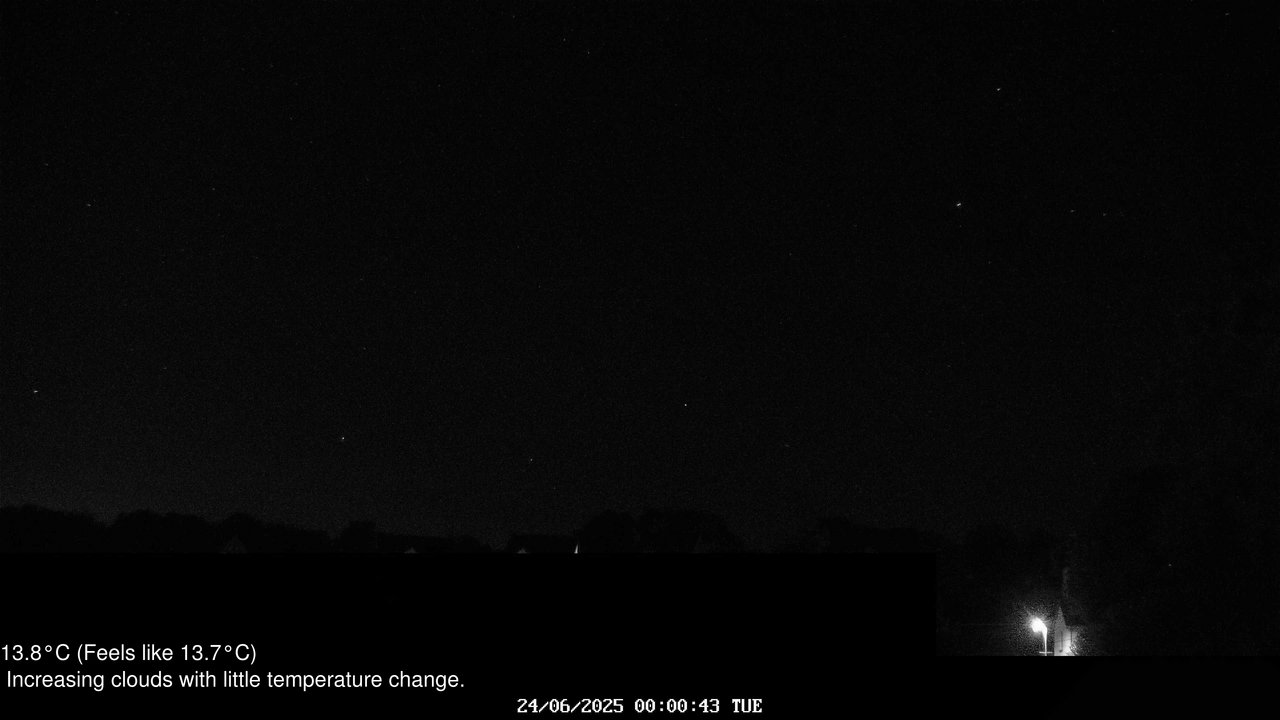 time-lapse frame, Wembury, Devon. Knighton Hill Cam webcam