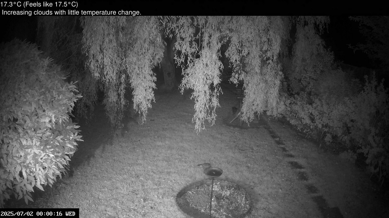 time-lapse frame, Wembury, Devon. Garden Cam webcam