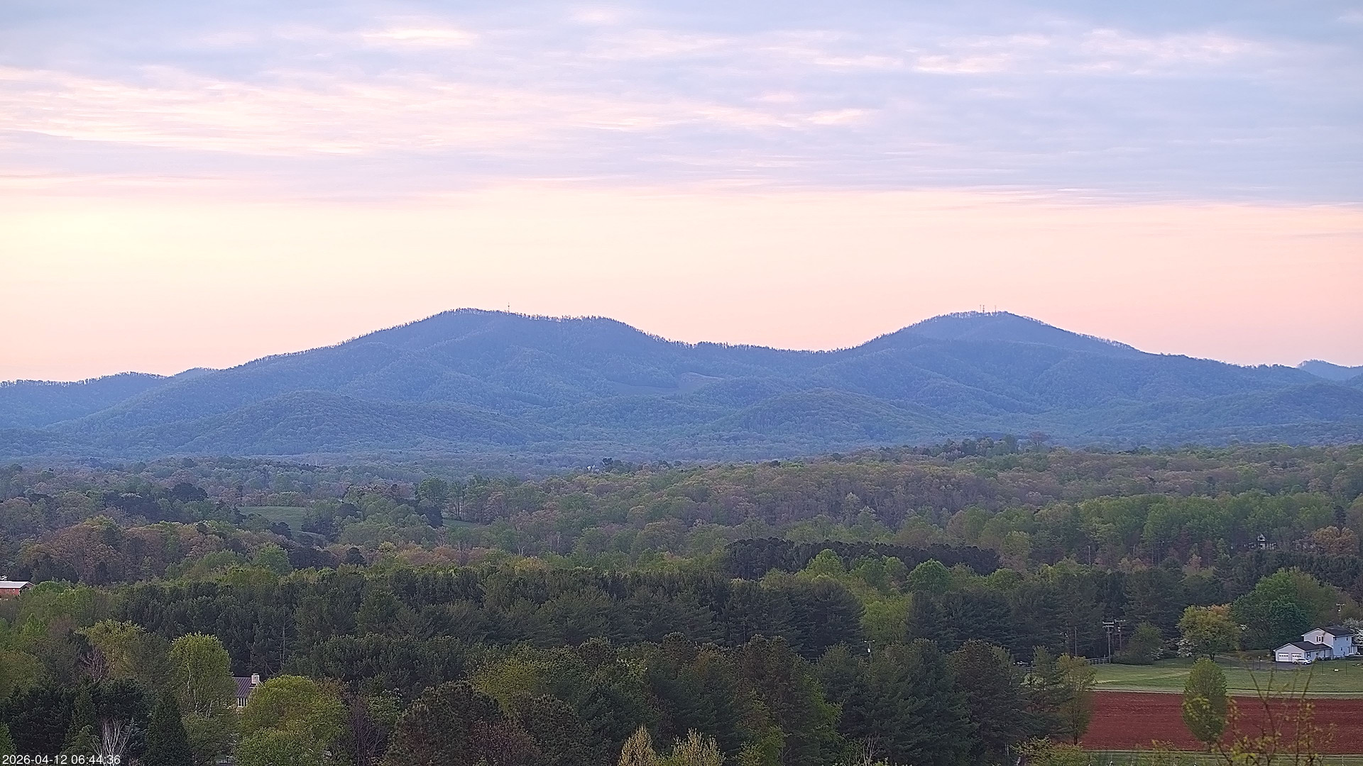 time-lapse frame, 2026-04-12 06:44-12:00 webcam