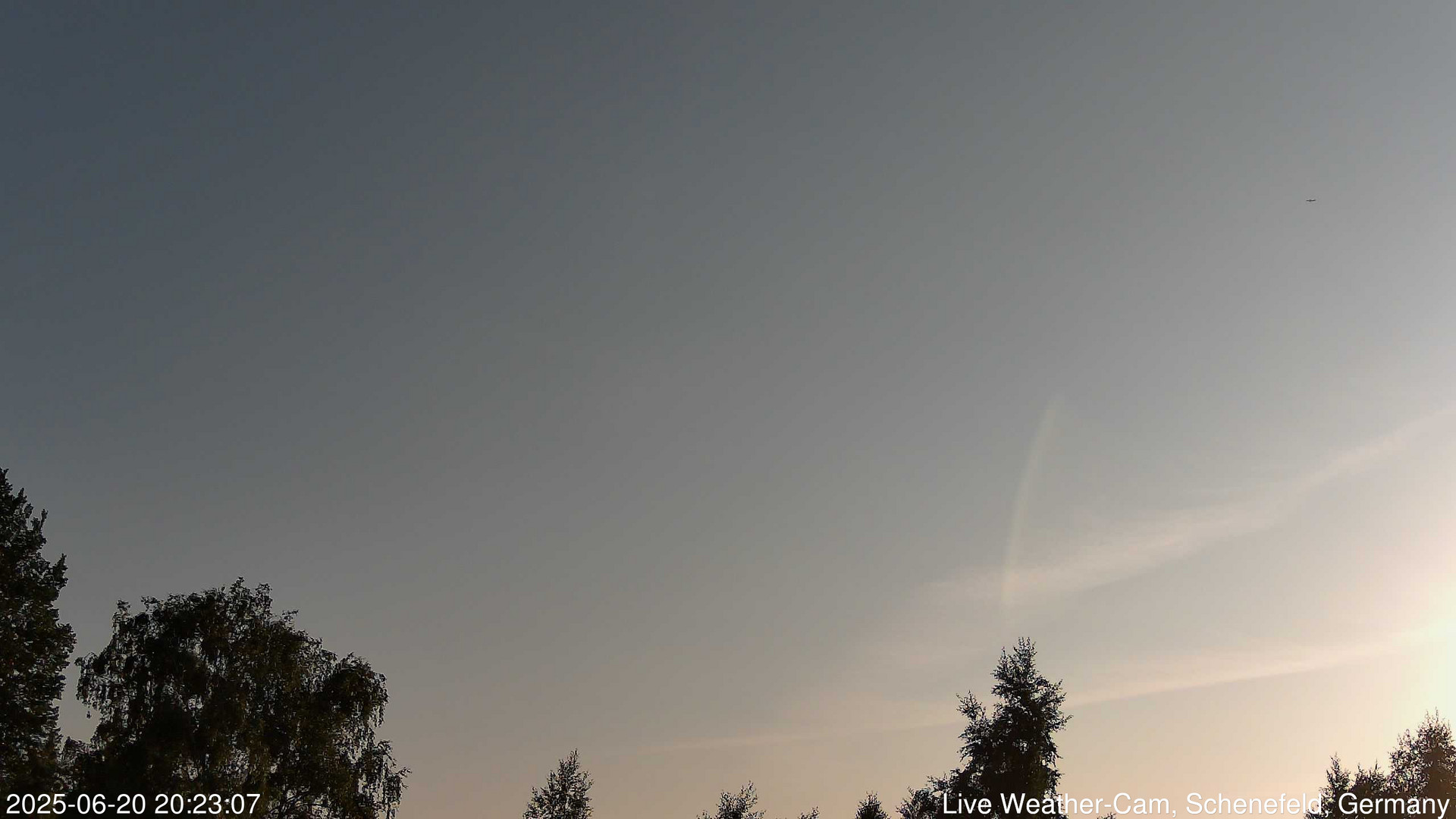 time-lapse frame, 2025-06-20 20:23-22:53 webcam