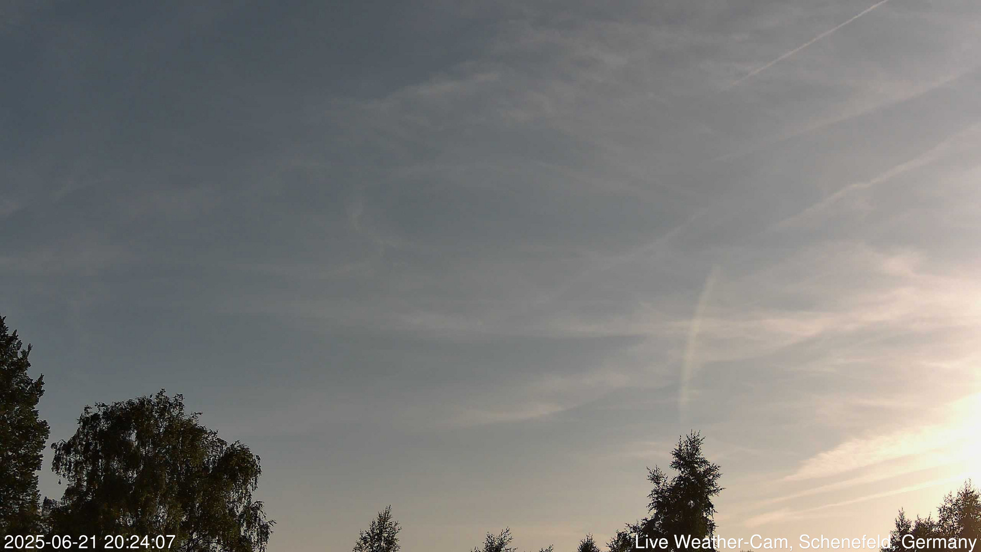 time-lapse frame, 2025-06-21 20:24-22:54 webcam