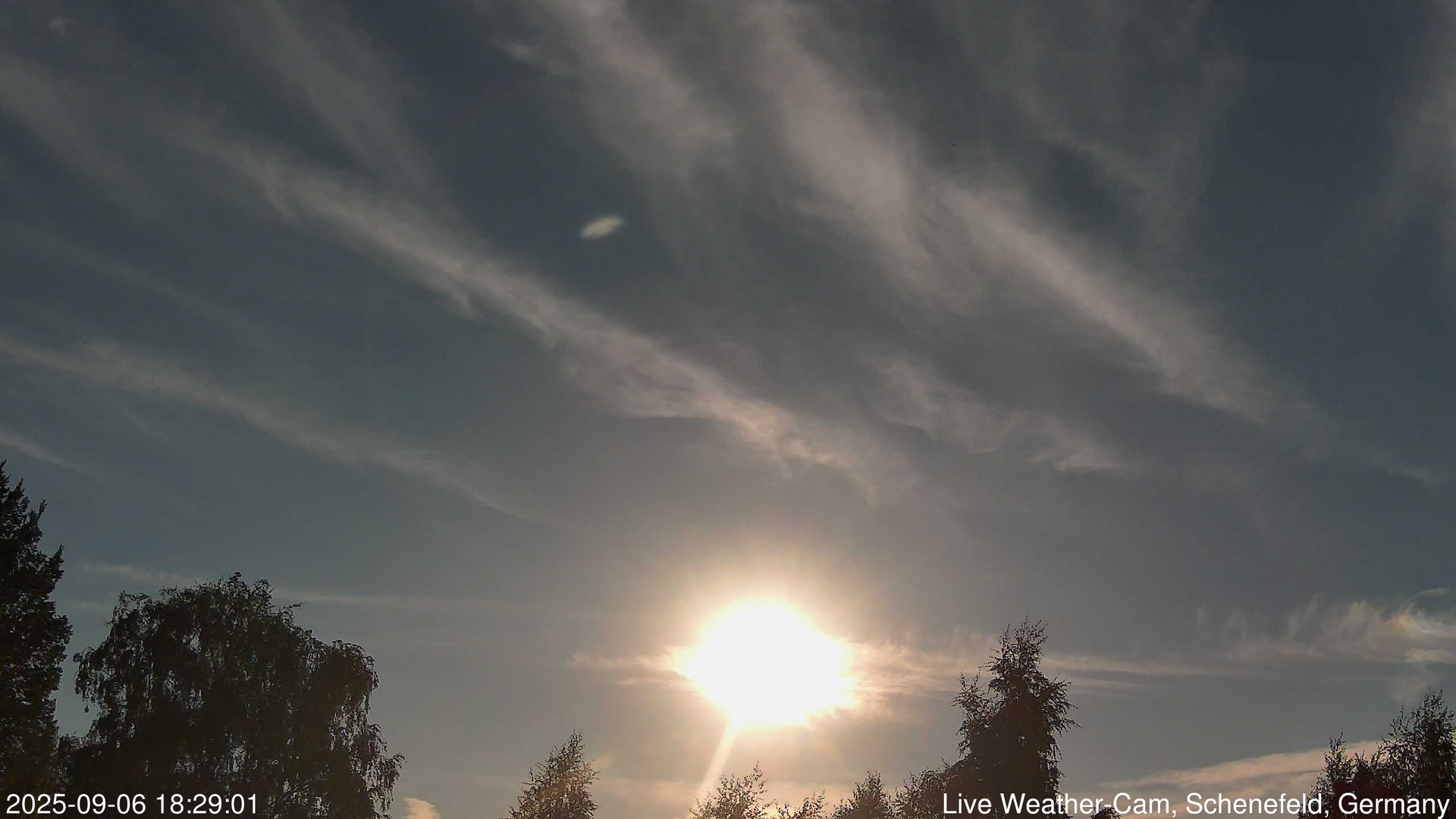 time-lapse frame, 2025-09-06 18:29-20:59 webcam