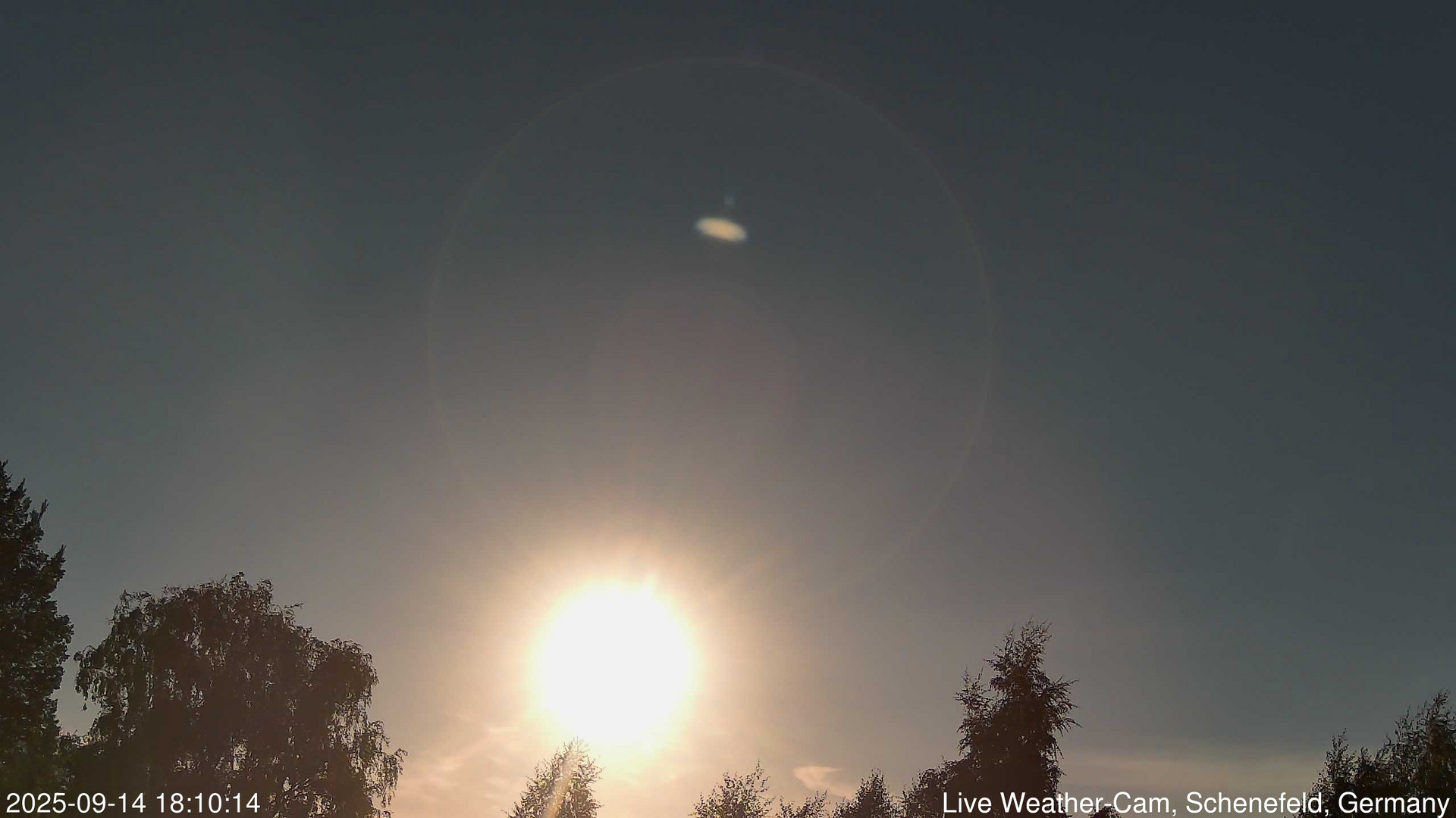 time-lapse frame, 2025-09-14 18:10-20:40 webcam
