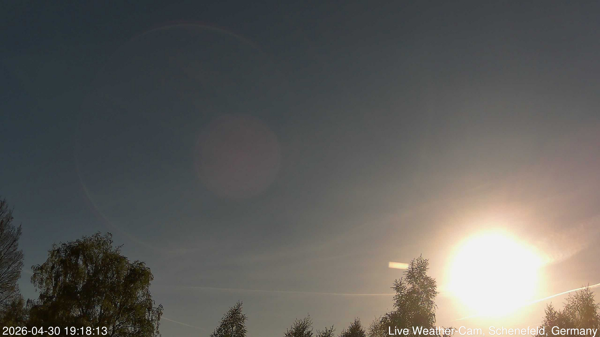time-lapse frame, 2026-04-30 19:18-21:48 webcam