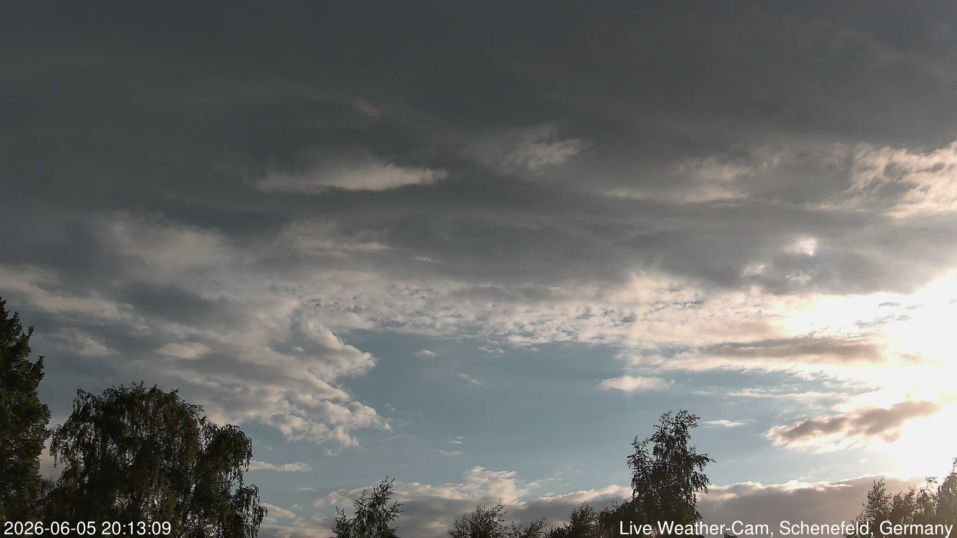time-lapse frame, 2026-06-05 20:13-22:43 webcam
