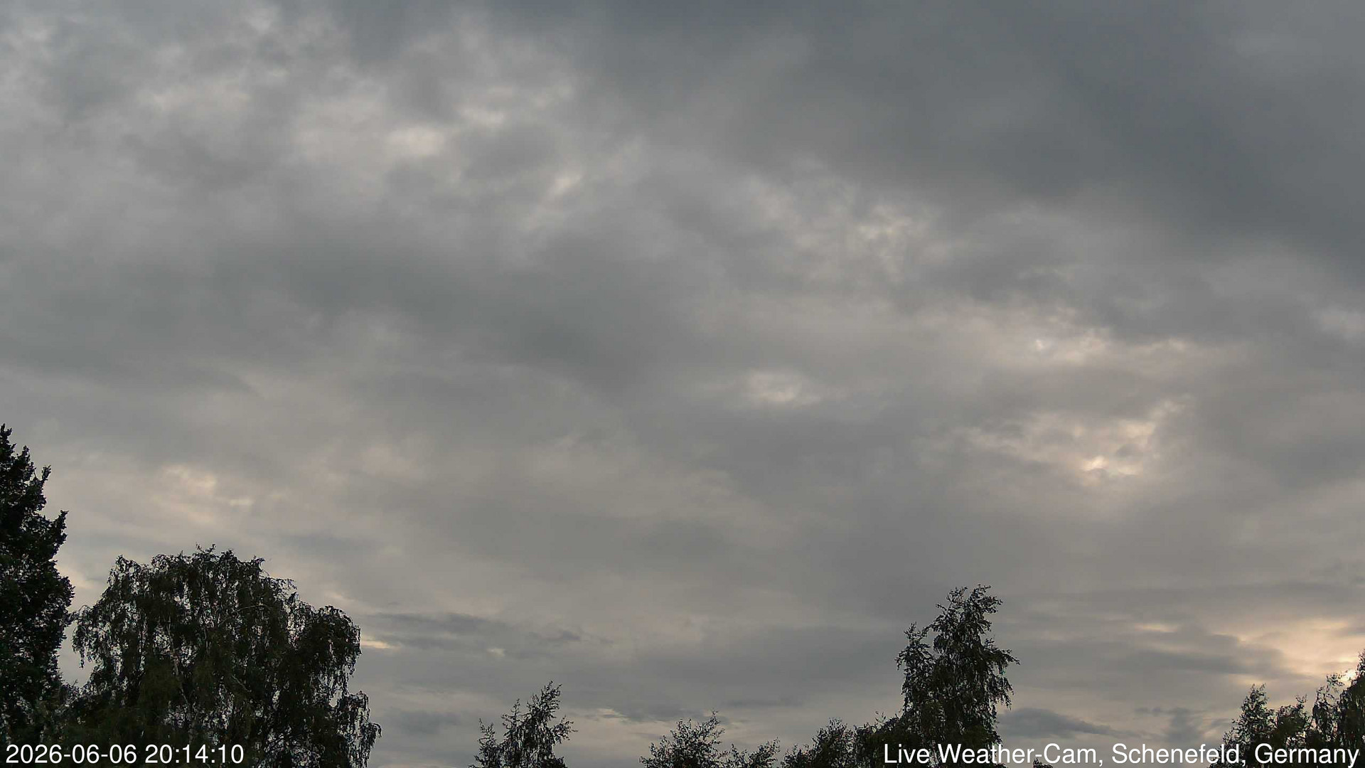 time-lapse frame, 2026-06-06 20:14-22:44 webcam