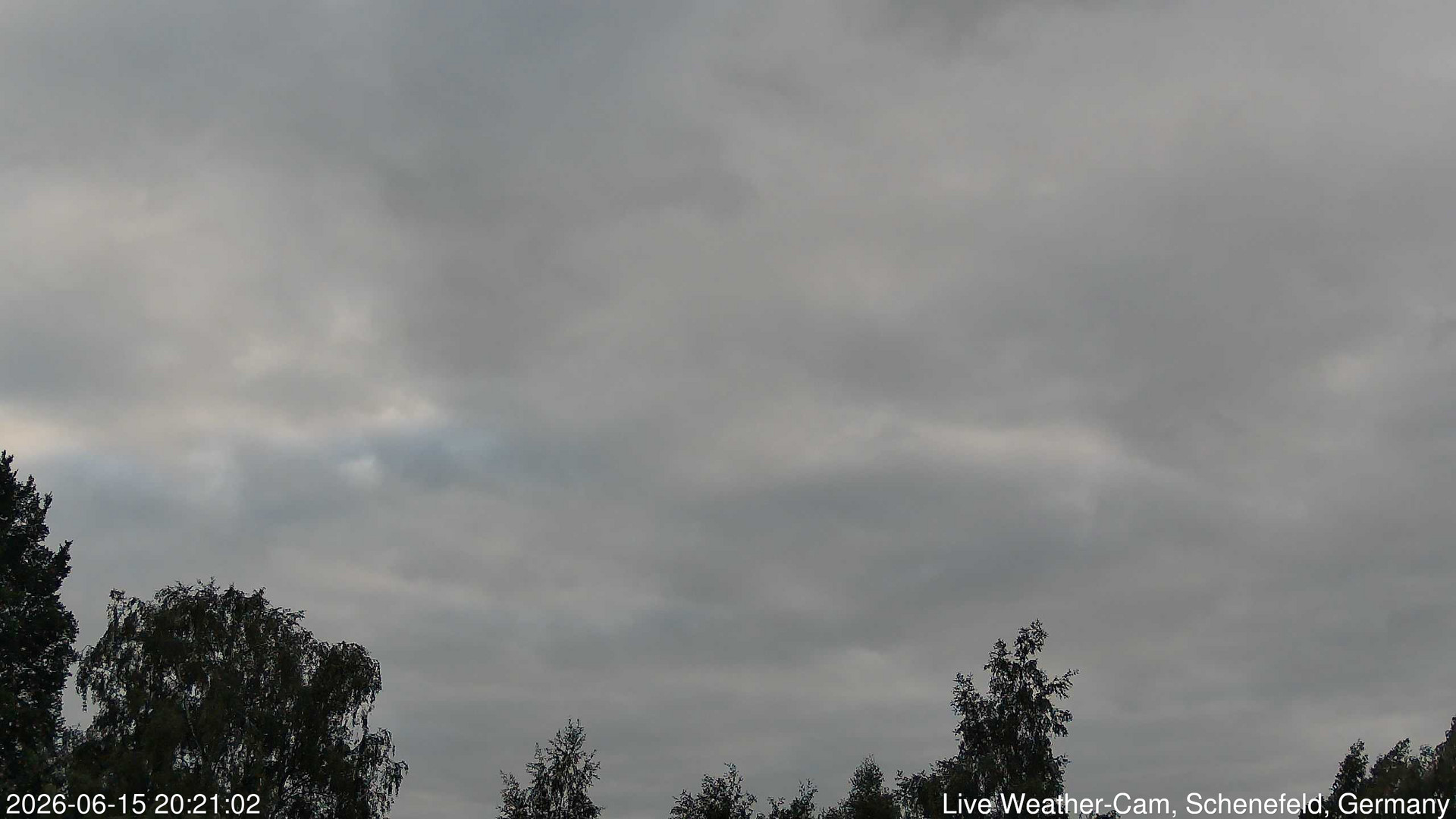 time-lapse frame, 2026-06-15 20:21-22:51 webcam
