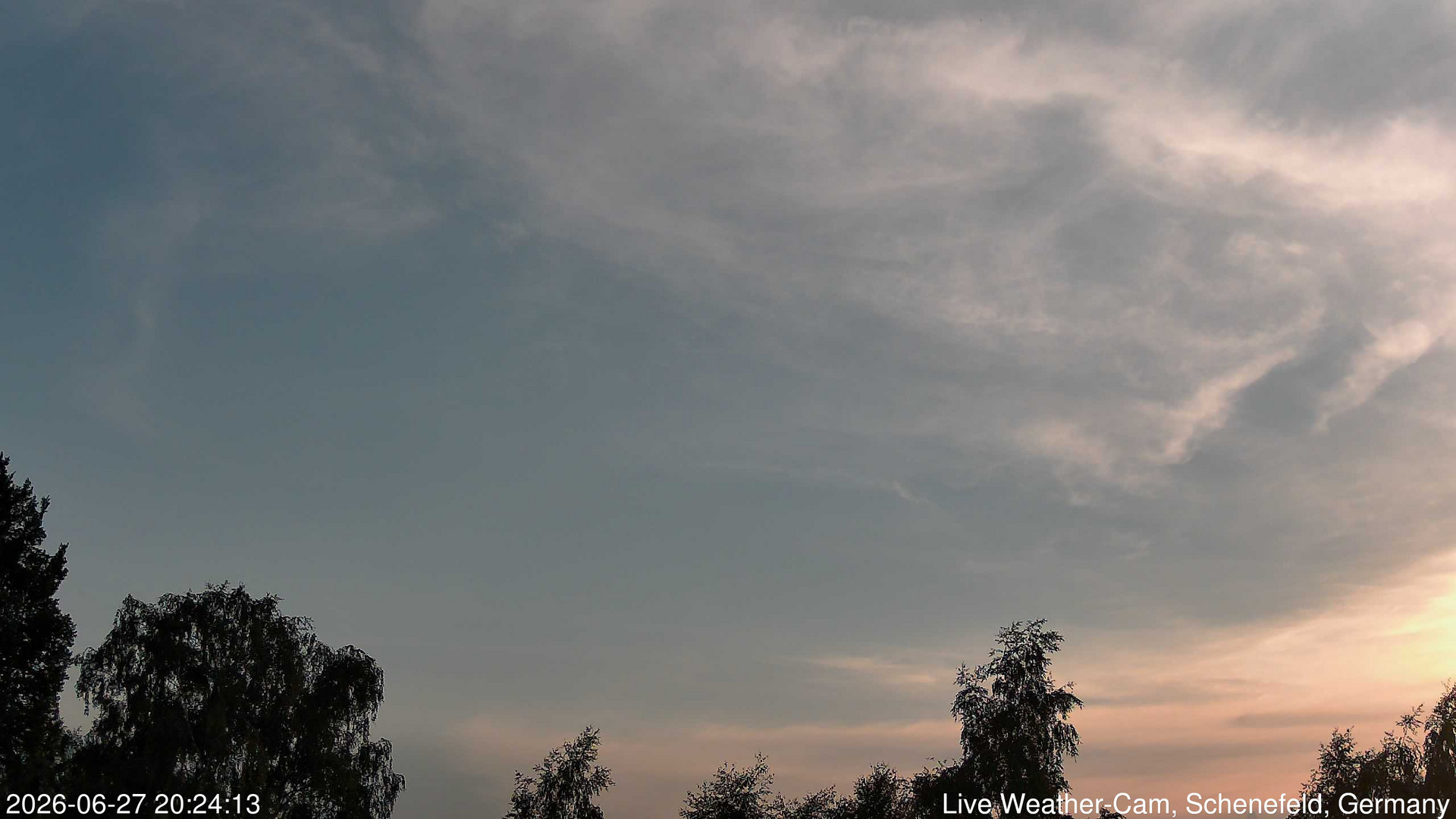 time-lapse frame, 2026-06-27 20:24-22:54 webcam