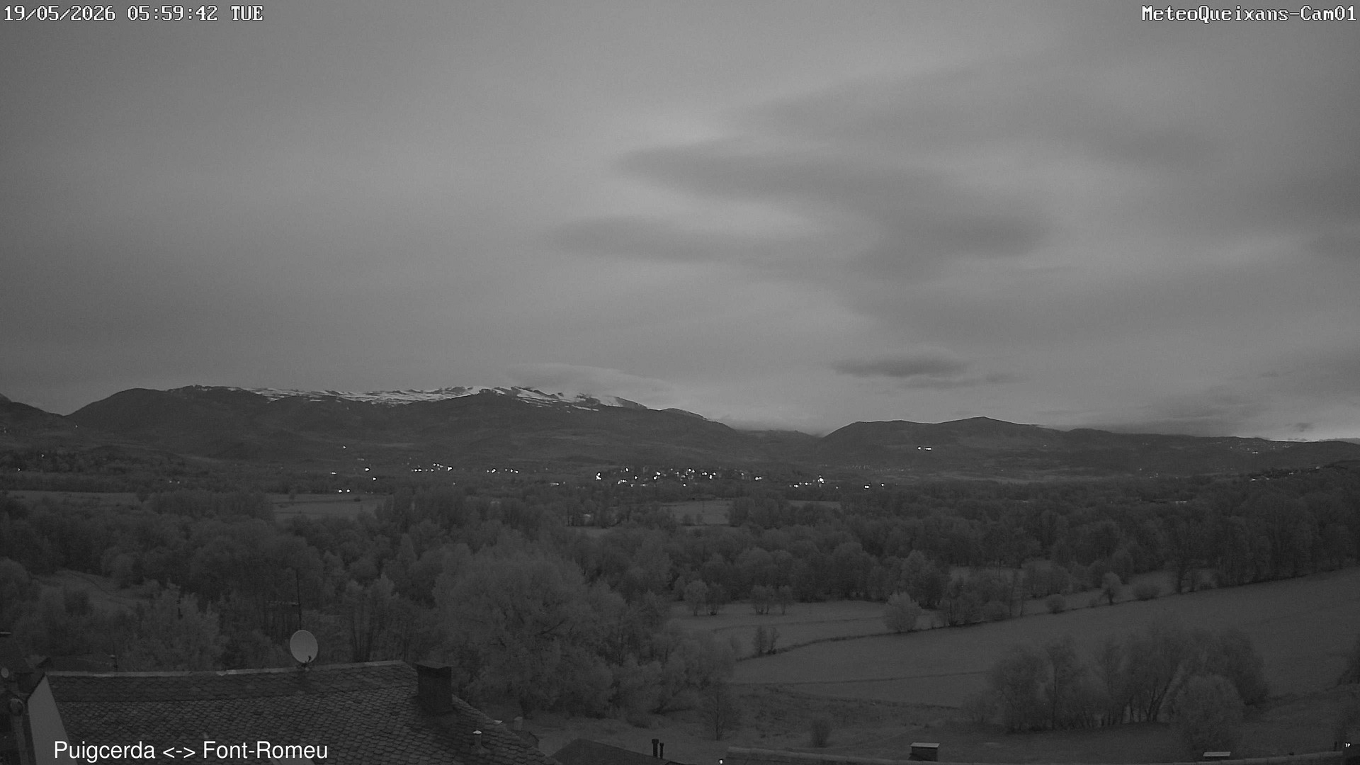 time-lapse frame, 2026-05-19 06:00-20:00 webcam