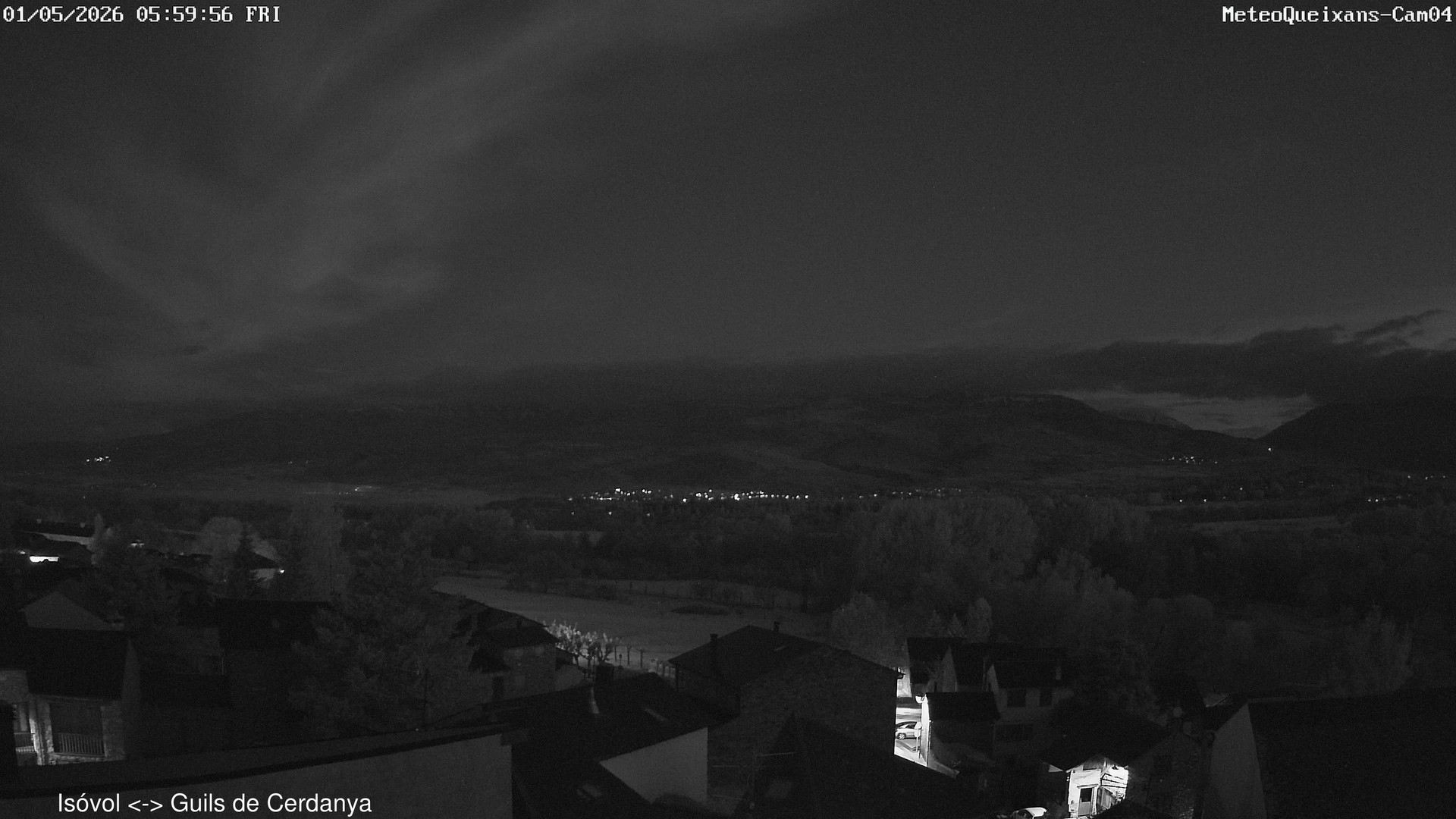 time-lapse frame, 2026-05-01 06:00-20:00 webcam