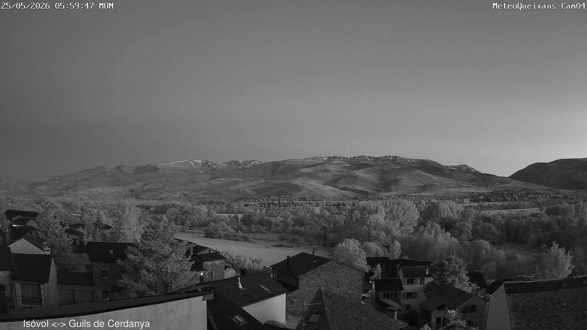 time-lapse frame, 2026-05-25 06:00-20:00 webcam