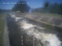 view from Troja - bottom on 2025-08-18