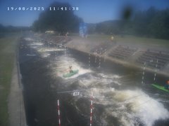 view from Troja - bottom on 2025-08-19
