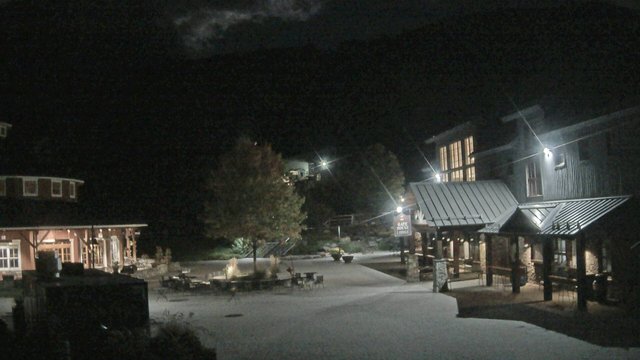 time-lapse frame, Sugarbush Gate House Plaza Scenic webcam