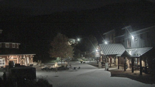 time-lapse frame, Sugarbush Gate House Plaza Scenic webcam