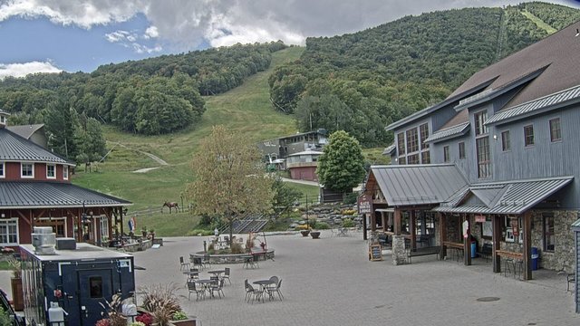 time-lapse frame, Sugarbush Gate House Plaza Scenic webcam