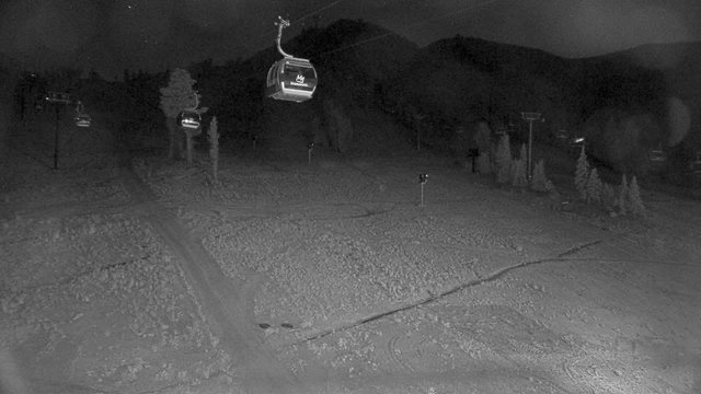 time-lapse frame, Mammoth Main Lodge webcam