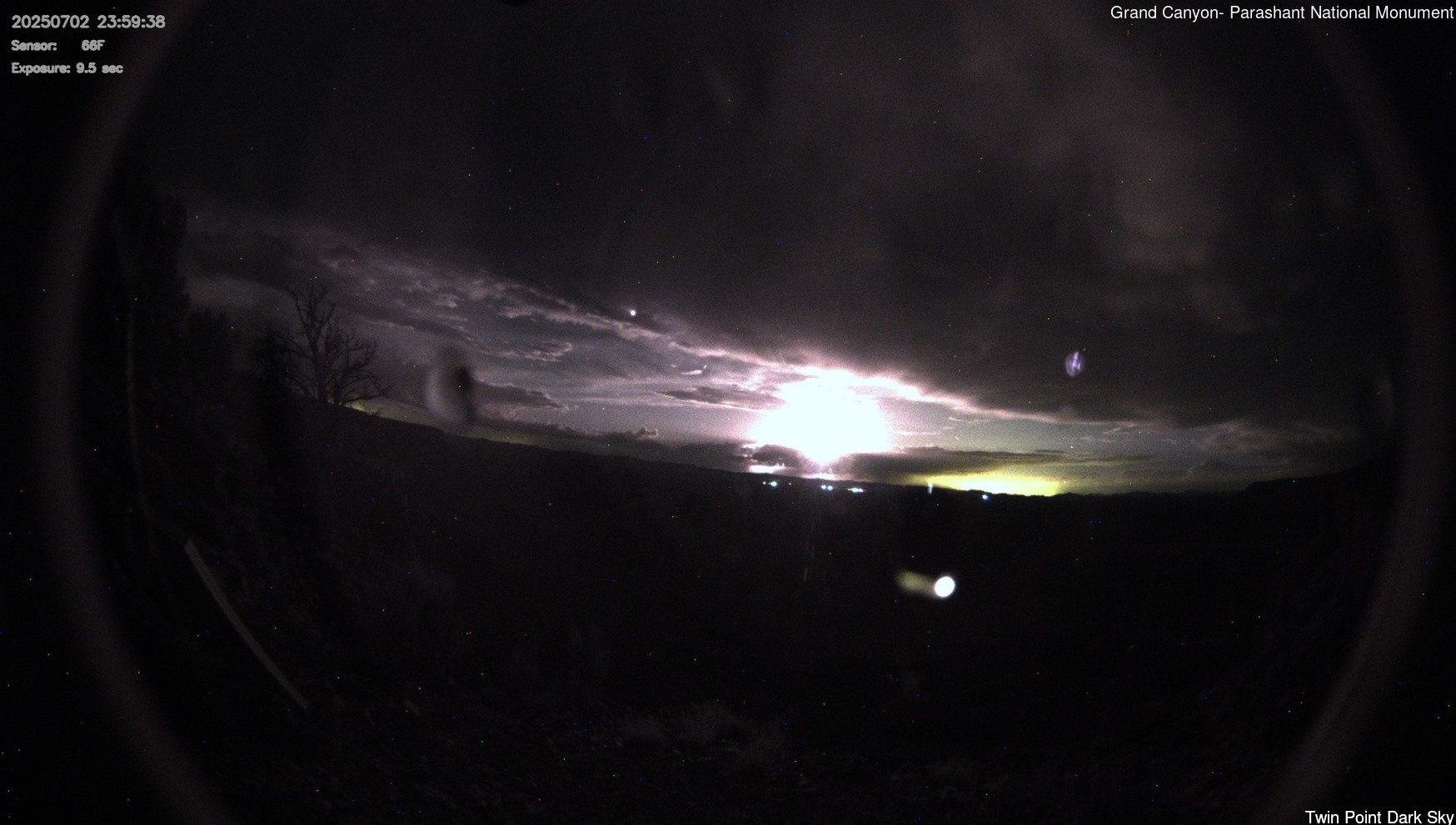 time-lapse frame, Twin Point - Dark Sky webcam