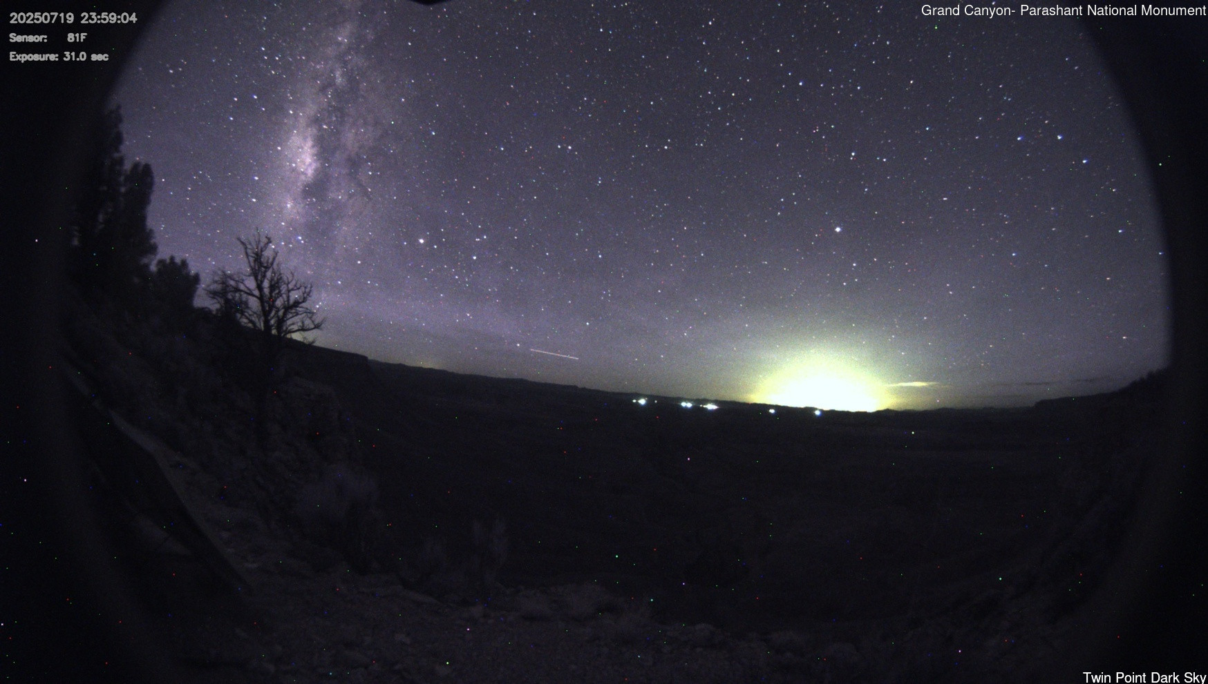 time-lapse frame, Twin Point - Dark Sky webcam
