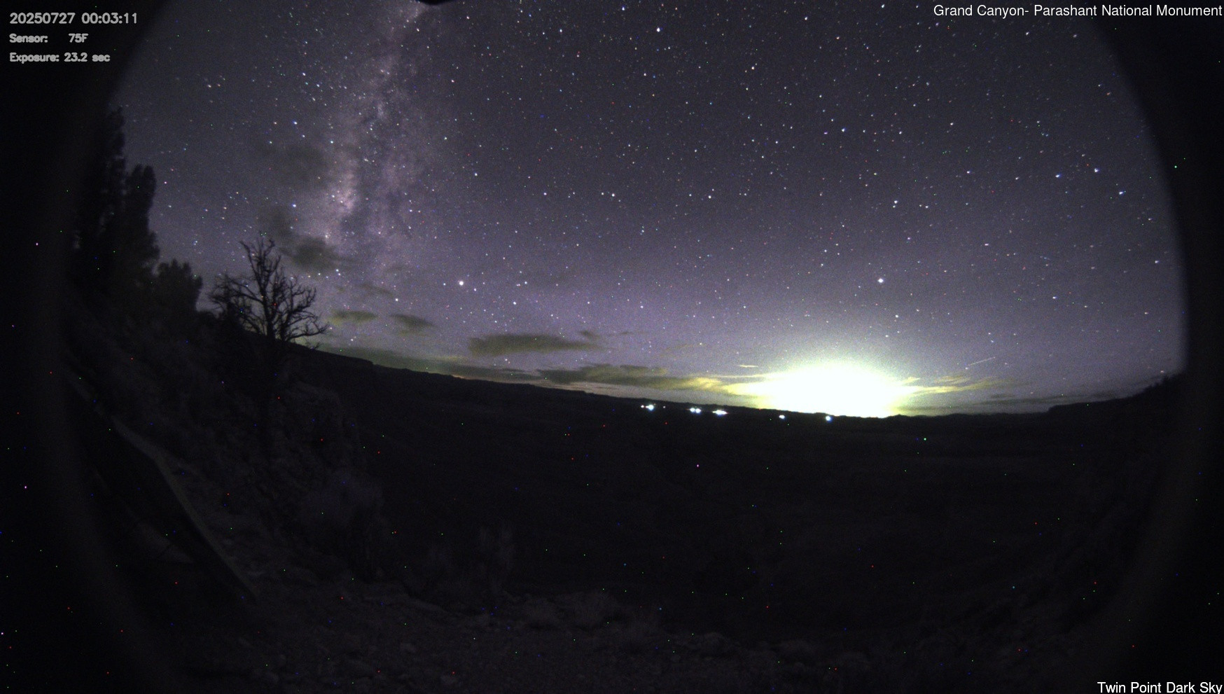 time-lapse frame, Twin Point - Dark Sky webcam