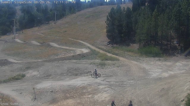 view from Snow Summit Slopeside on 2026-08-29