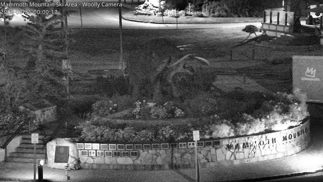 time-lapse frame, Mammoth Main Lodge Woolly webcam