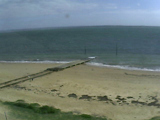 view from Cowes Yacht Club - North on 2026-09-04